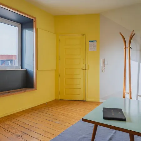 Lejlighed Vintage With Castle View By Lovelystay *