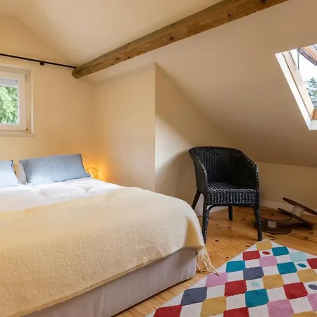 Lejlighed Vintage With Castle View By Lovelystay *