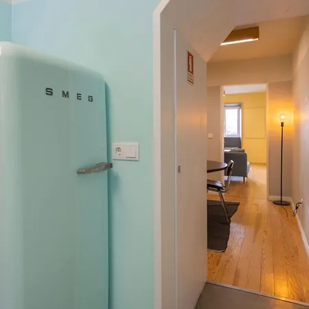 Lejlighed Vintage With Castle View By Lovelystay *