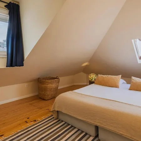 Vintage With Castle View By Lovelystay Lejlighed Lisboa