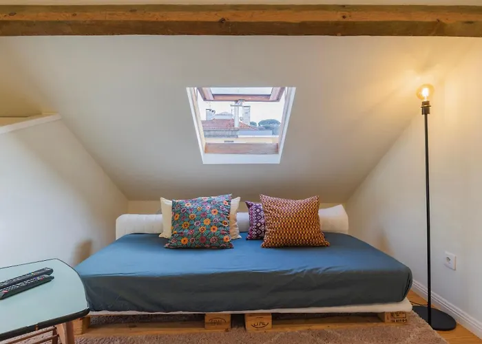 Vintage With Castle View By Lovelystay Apartmán *